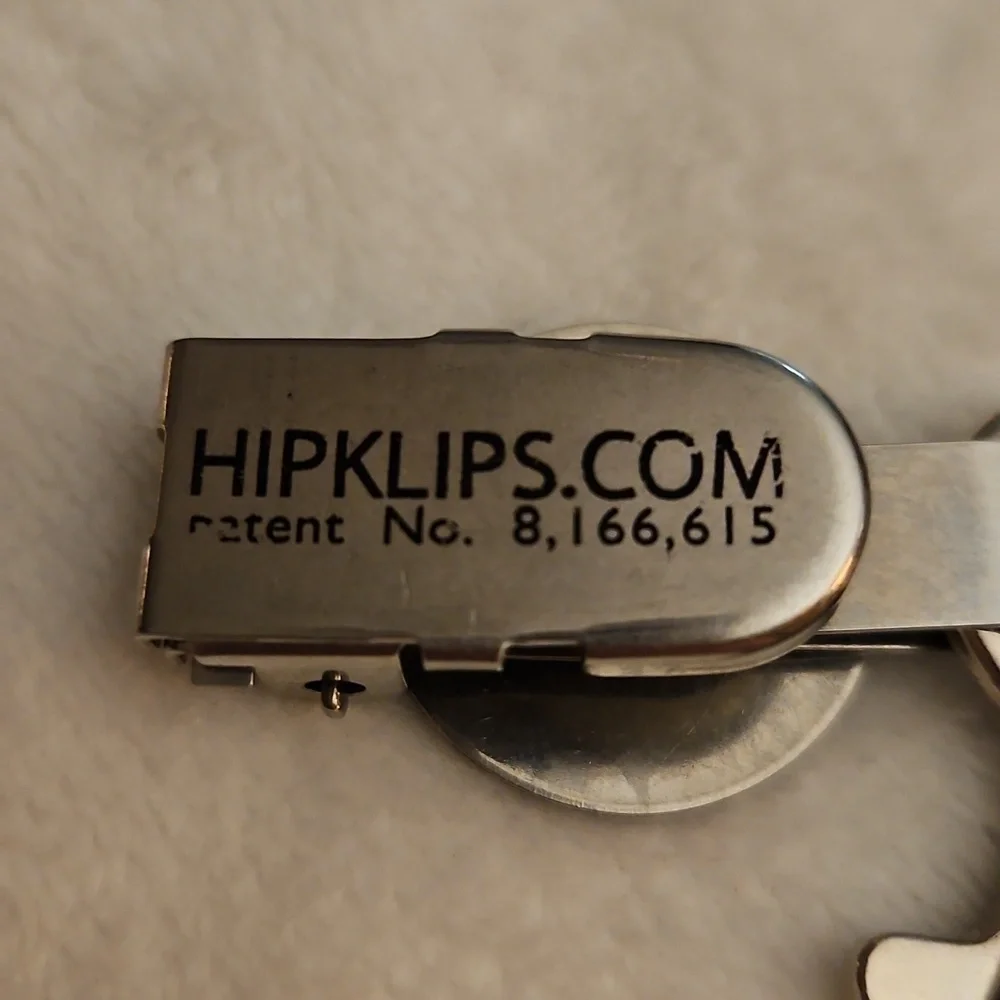 5/$25 HIPKLIPS Horseshoe Clip Keychain